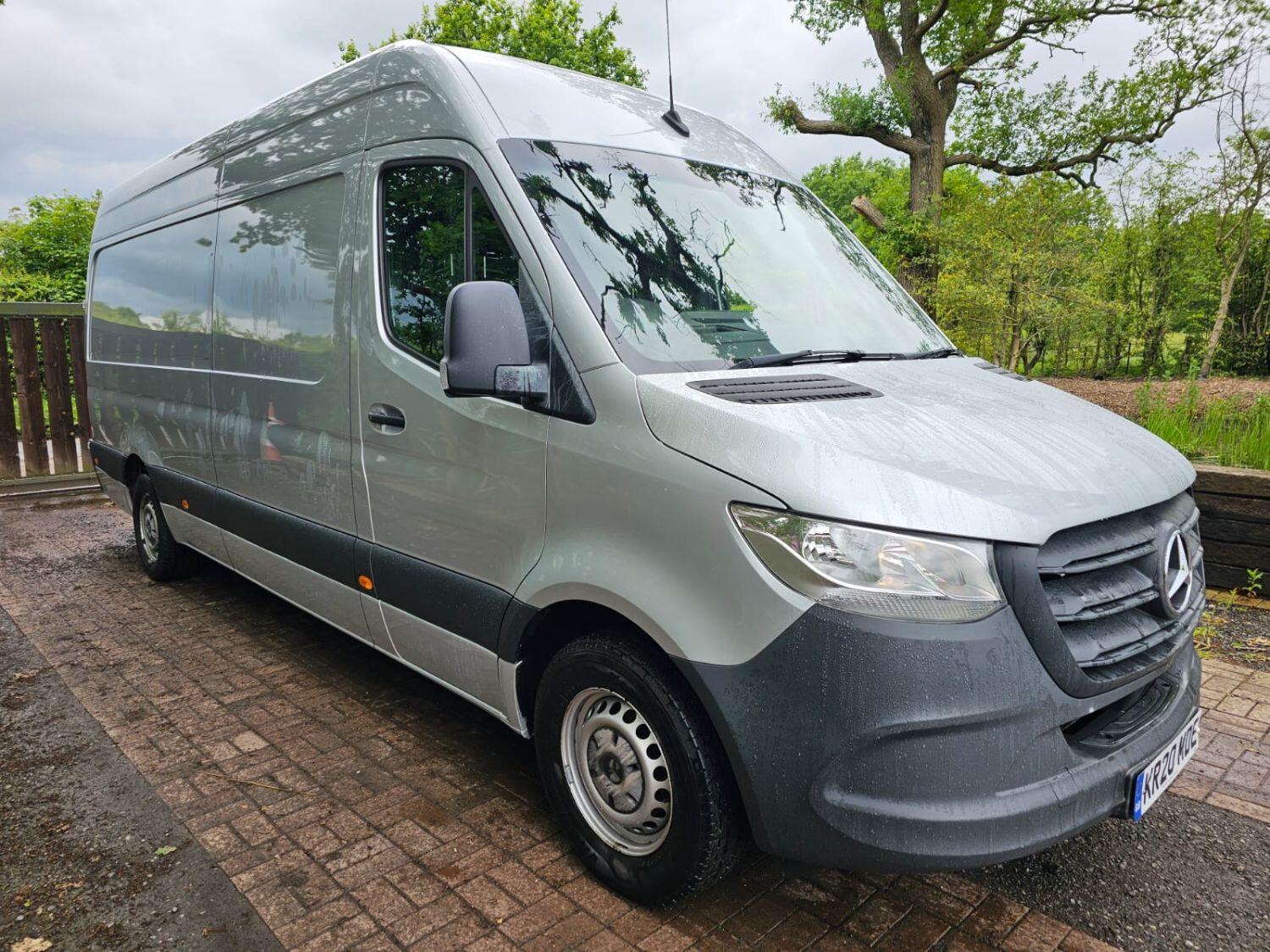Mercedes Benz Sprinter