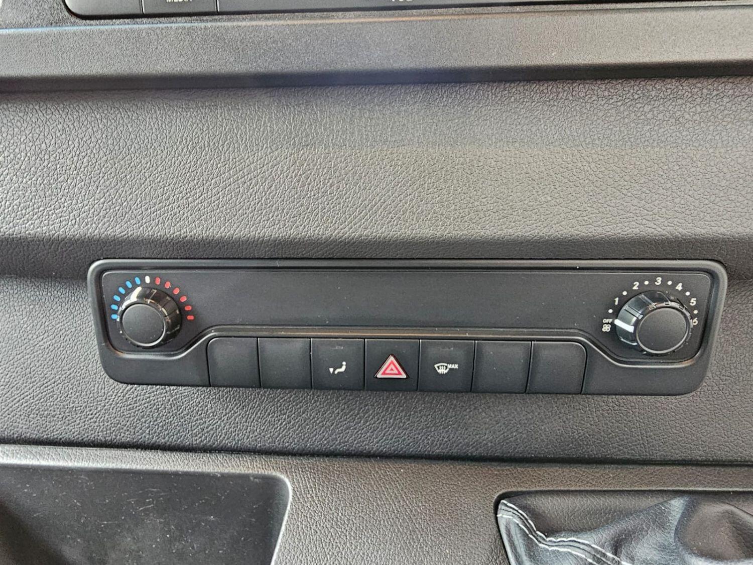 Mercedes Benz Sprinter