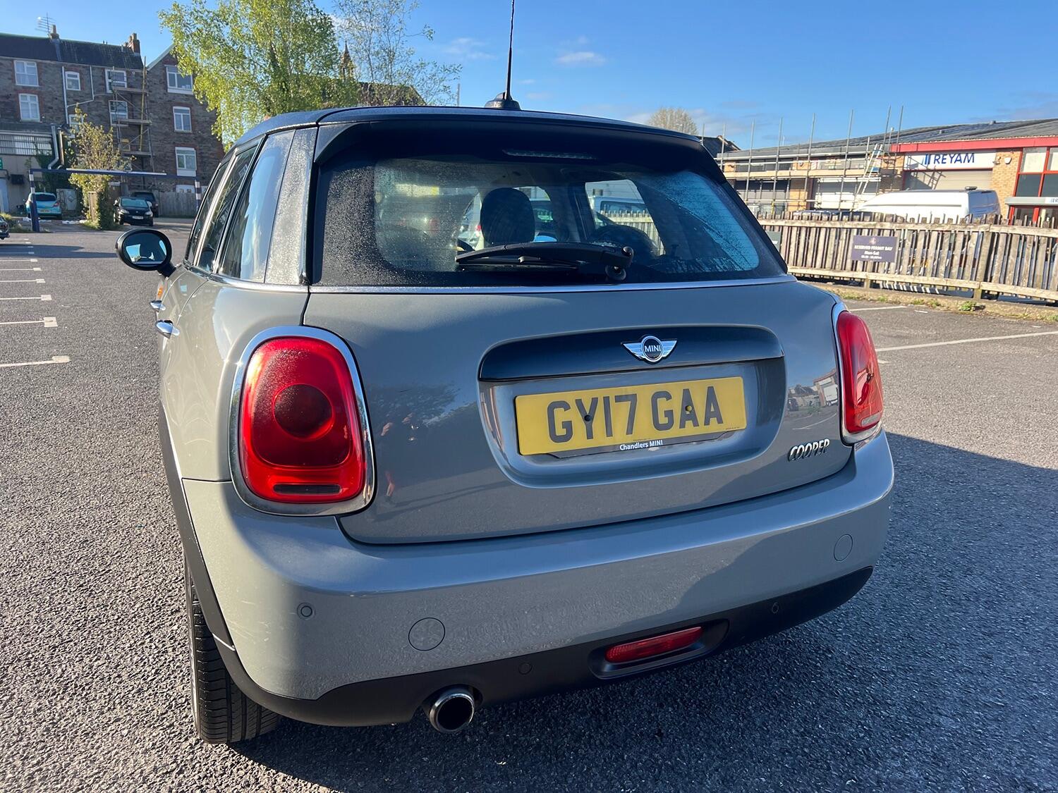 MINI Hatch