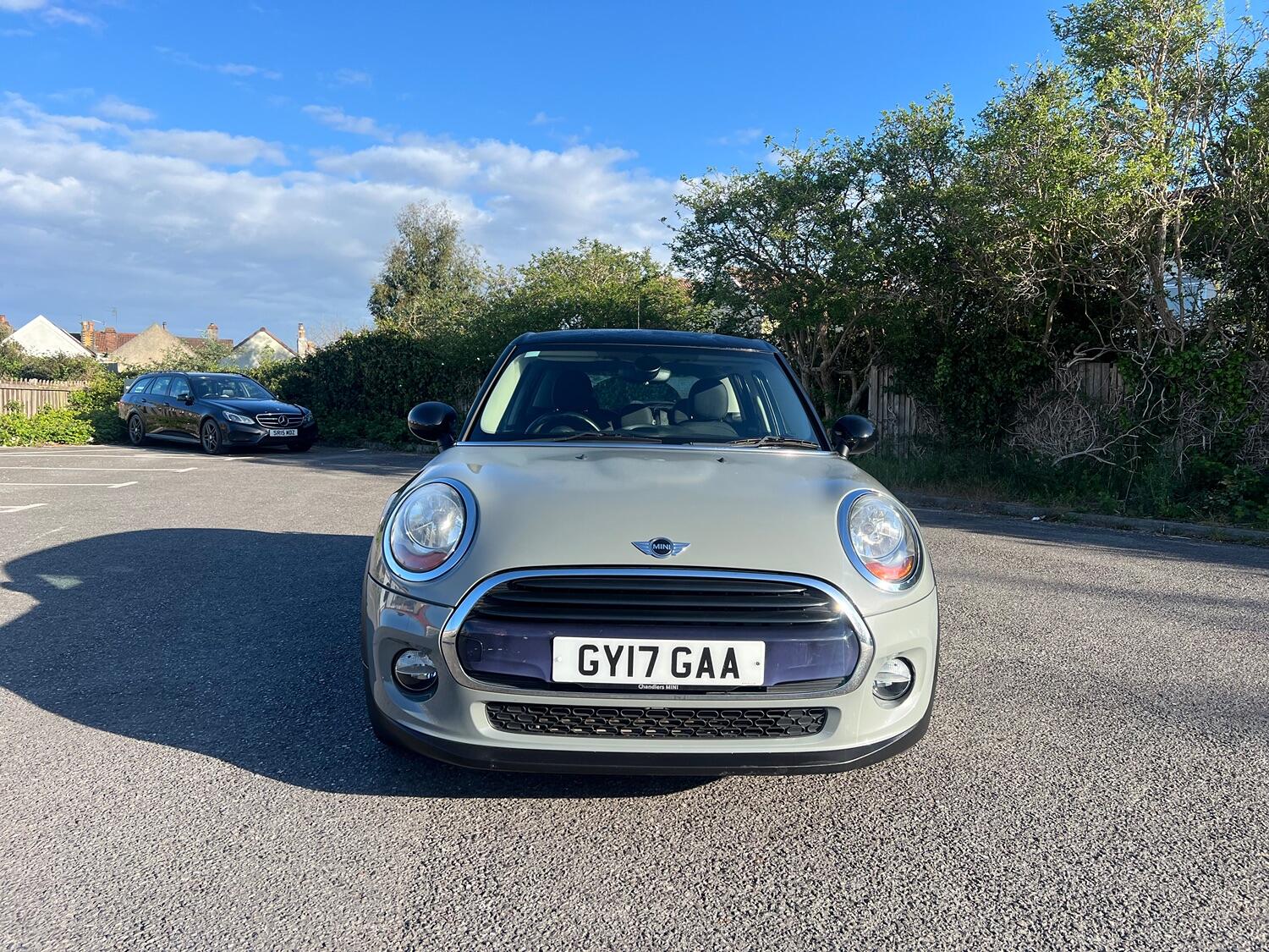 MINI Hatch
