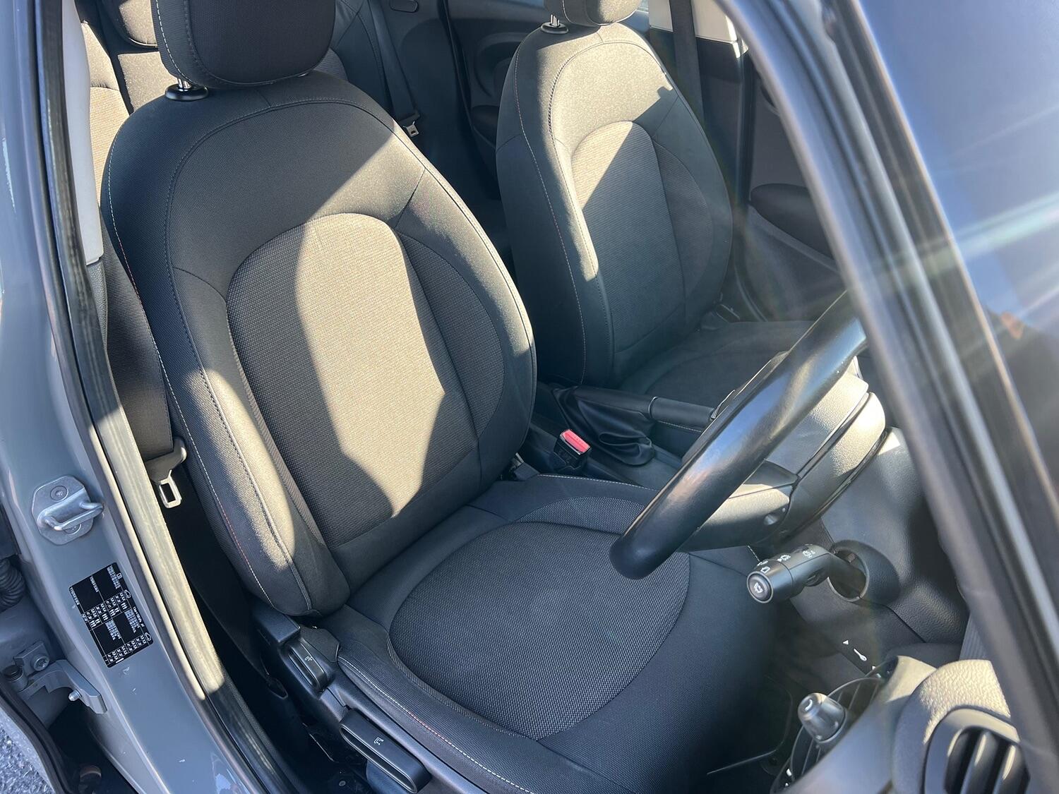 MINI Hatch