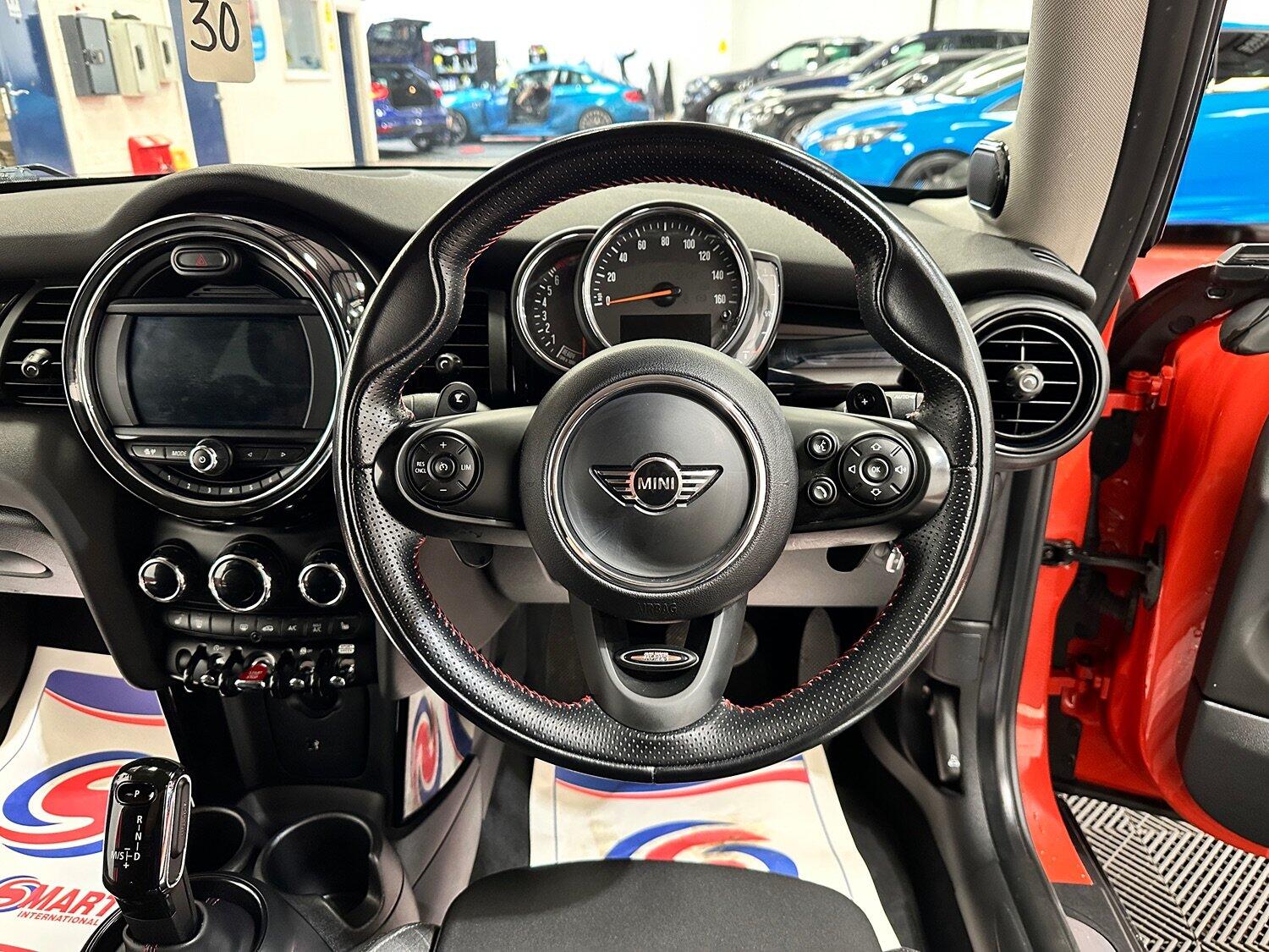 MINI Hatch