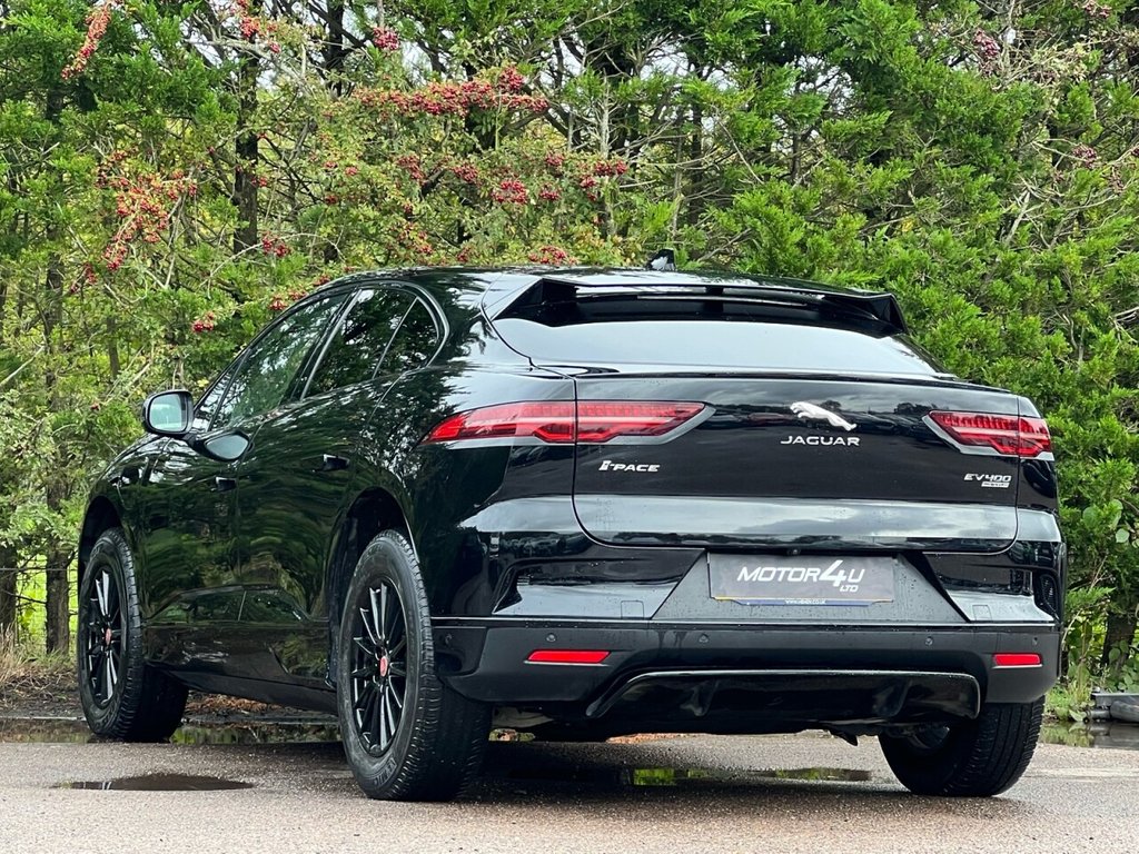 Jaguar I Pace