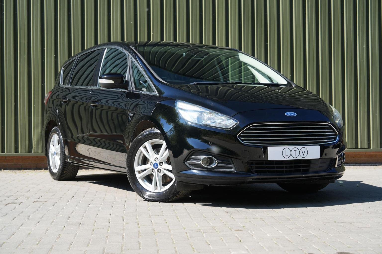 Ford S Max