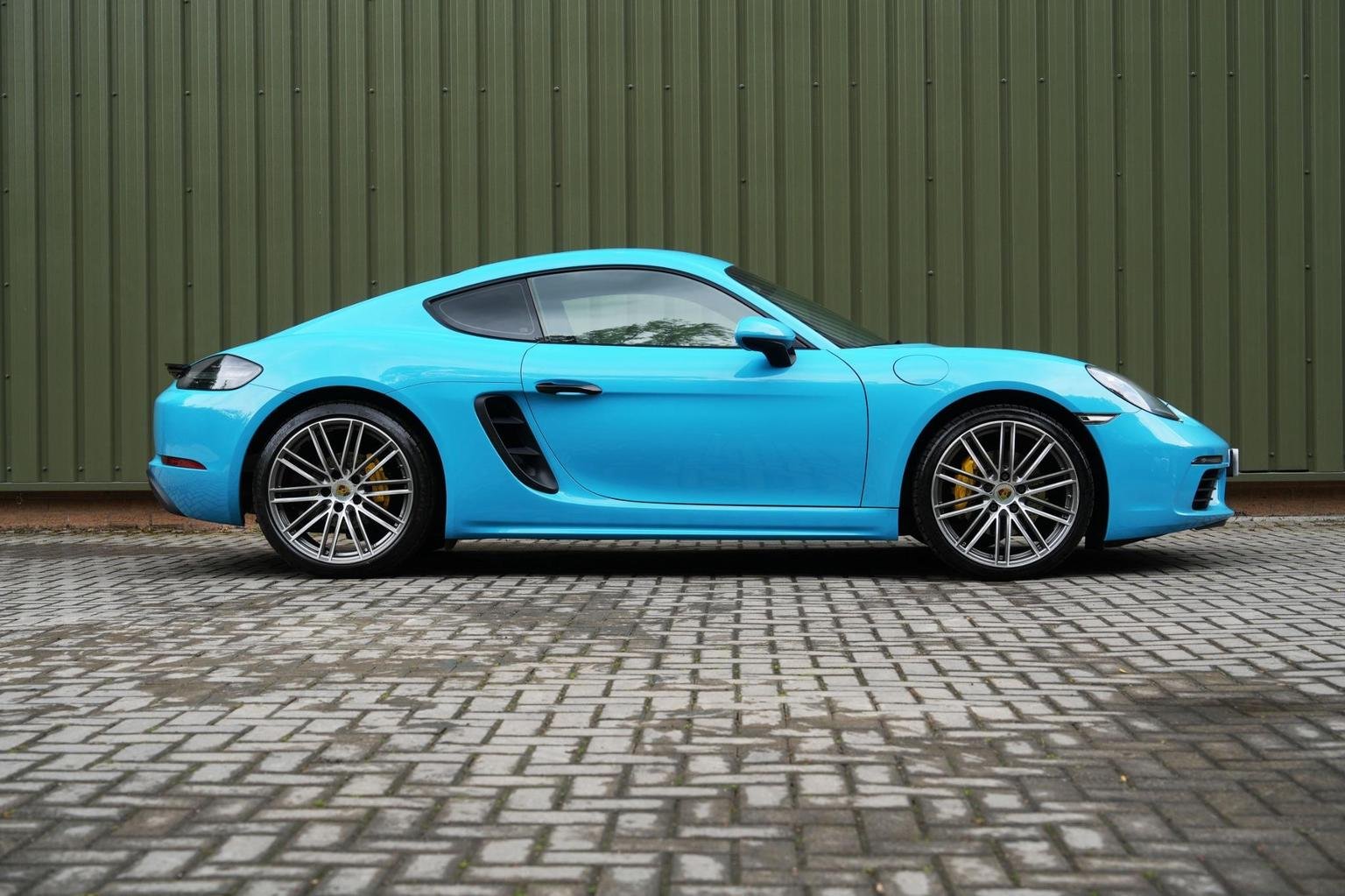 Porsche 718