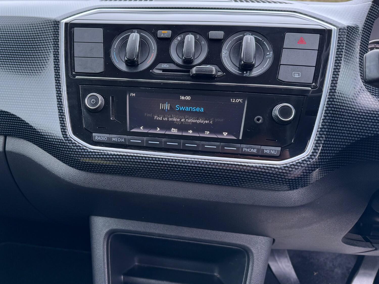 Volkswagen UP