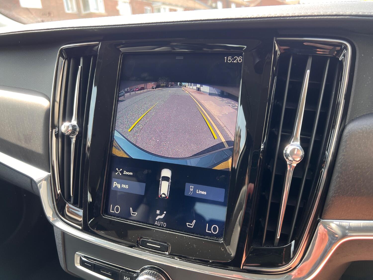 Volvo V90