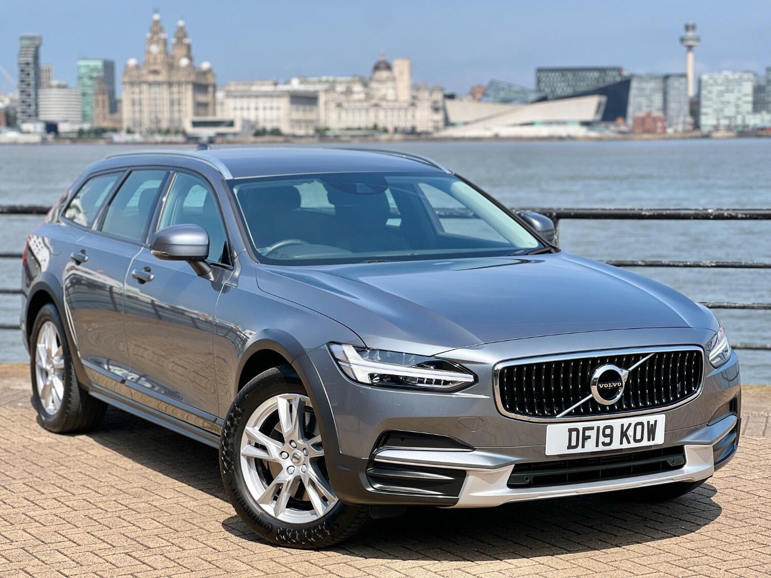Volvo V90