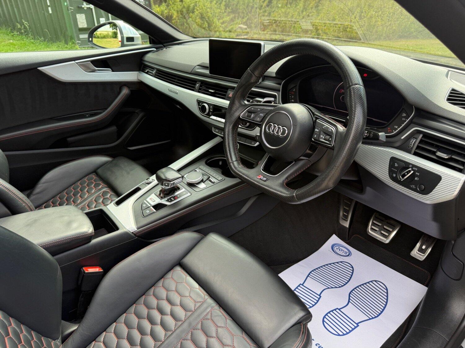 Audi RS5