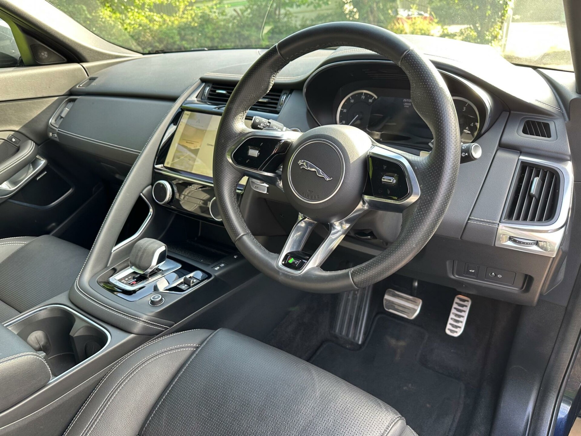 Jaguar E Pace
