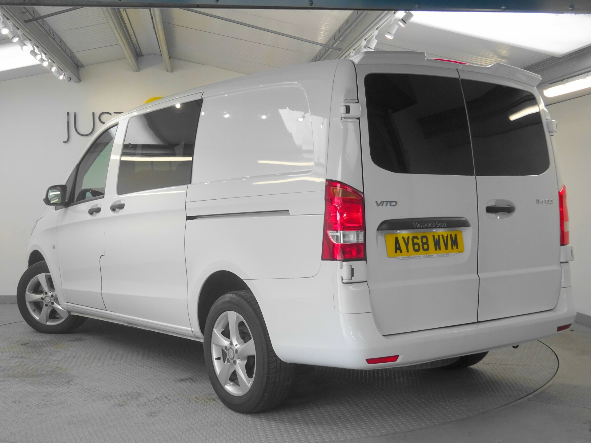 Mercedes Benz Vito