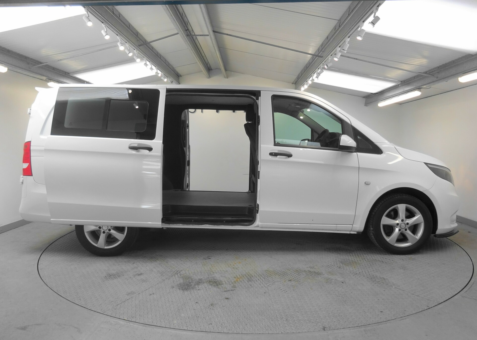 Mercedes Benz Vito
