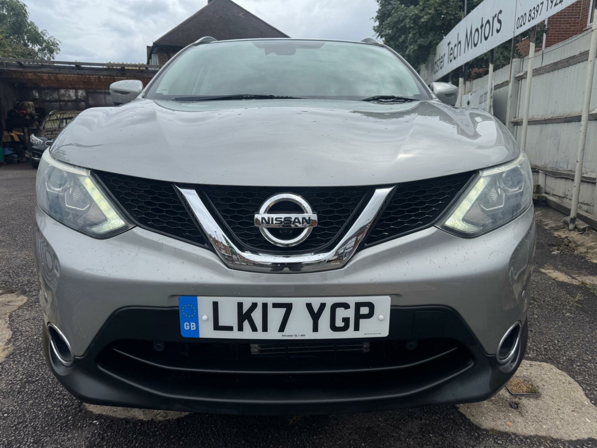 Nissan Qashqai