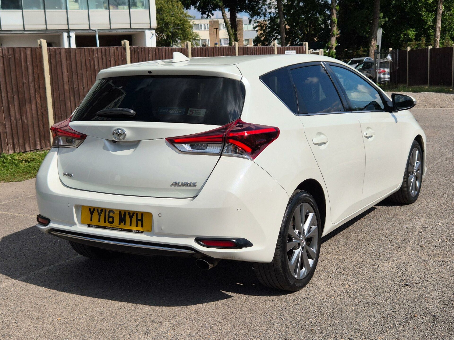 Toyota Auris