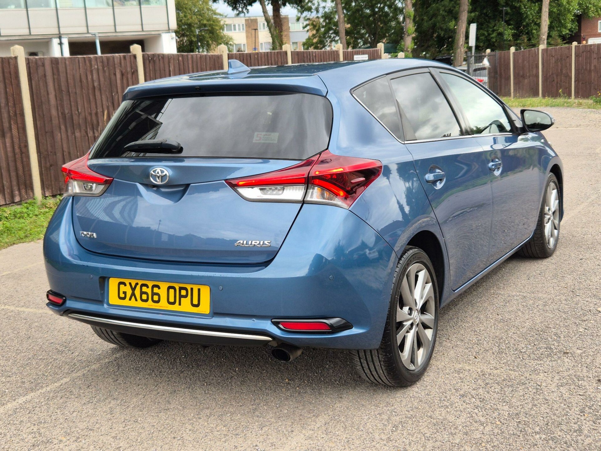 Toyota Auris