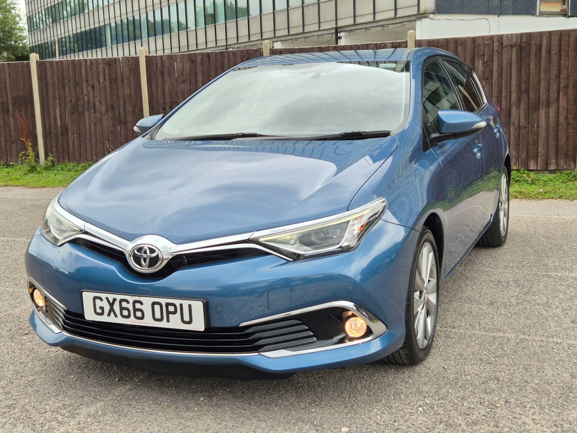 Toyota Auris