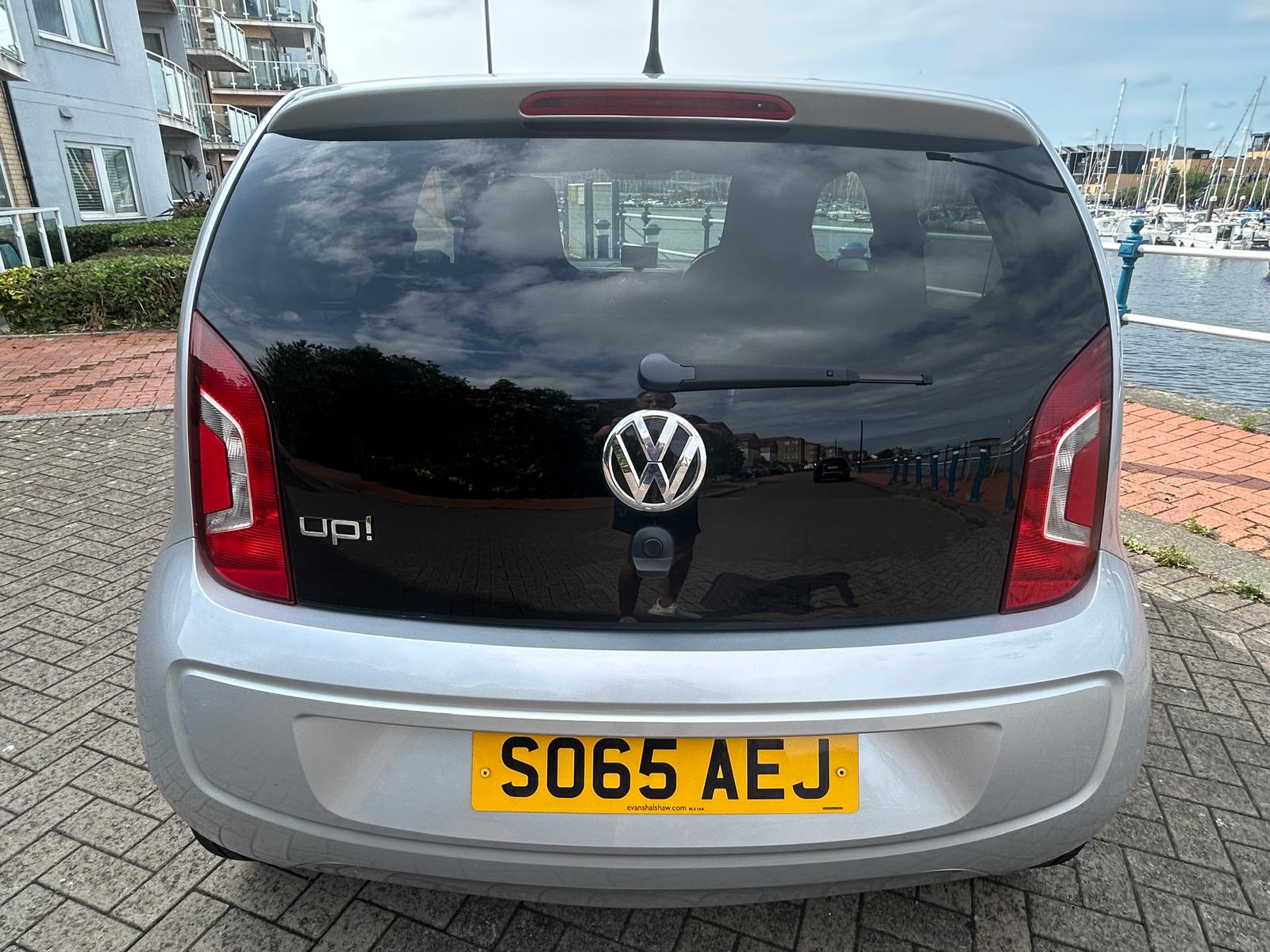 Volkswagen UP