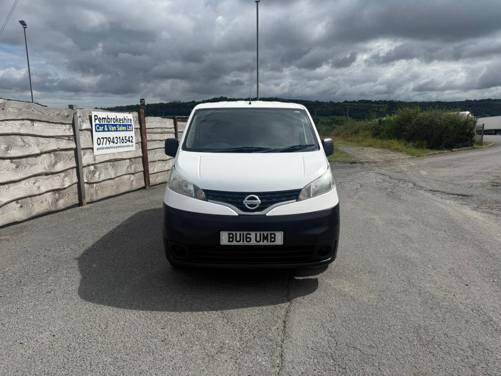 Nissan NV200