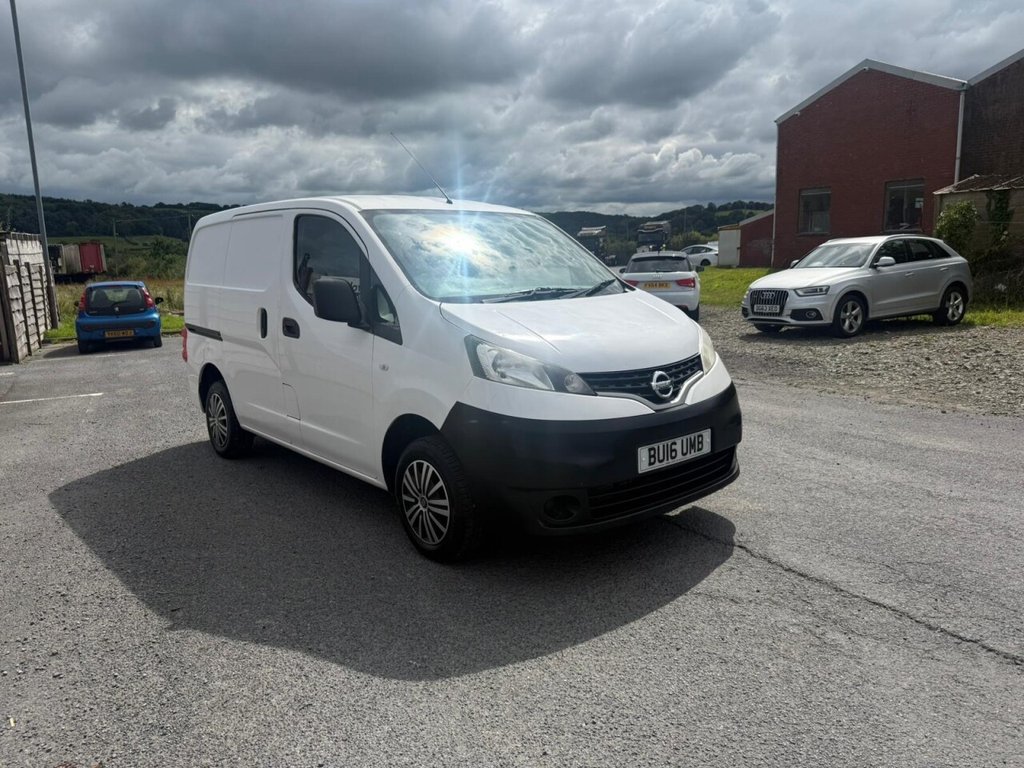 Nissan NV200