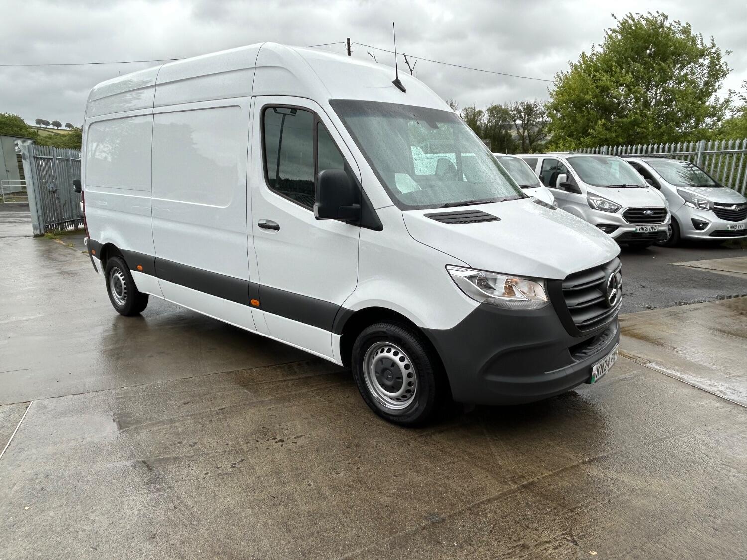 Mercedes Benz Sprinter