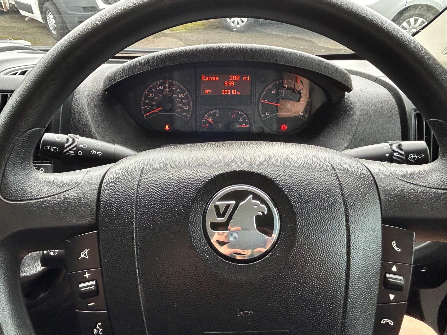 Vauxhall Movano