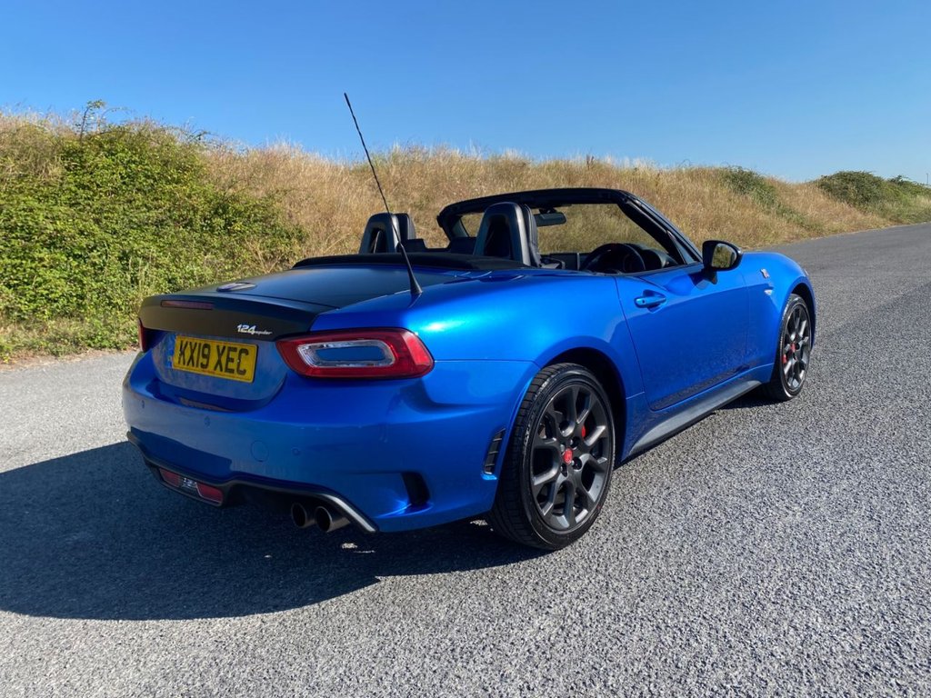 Abarth 124