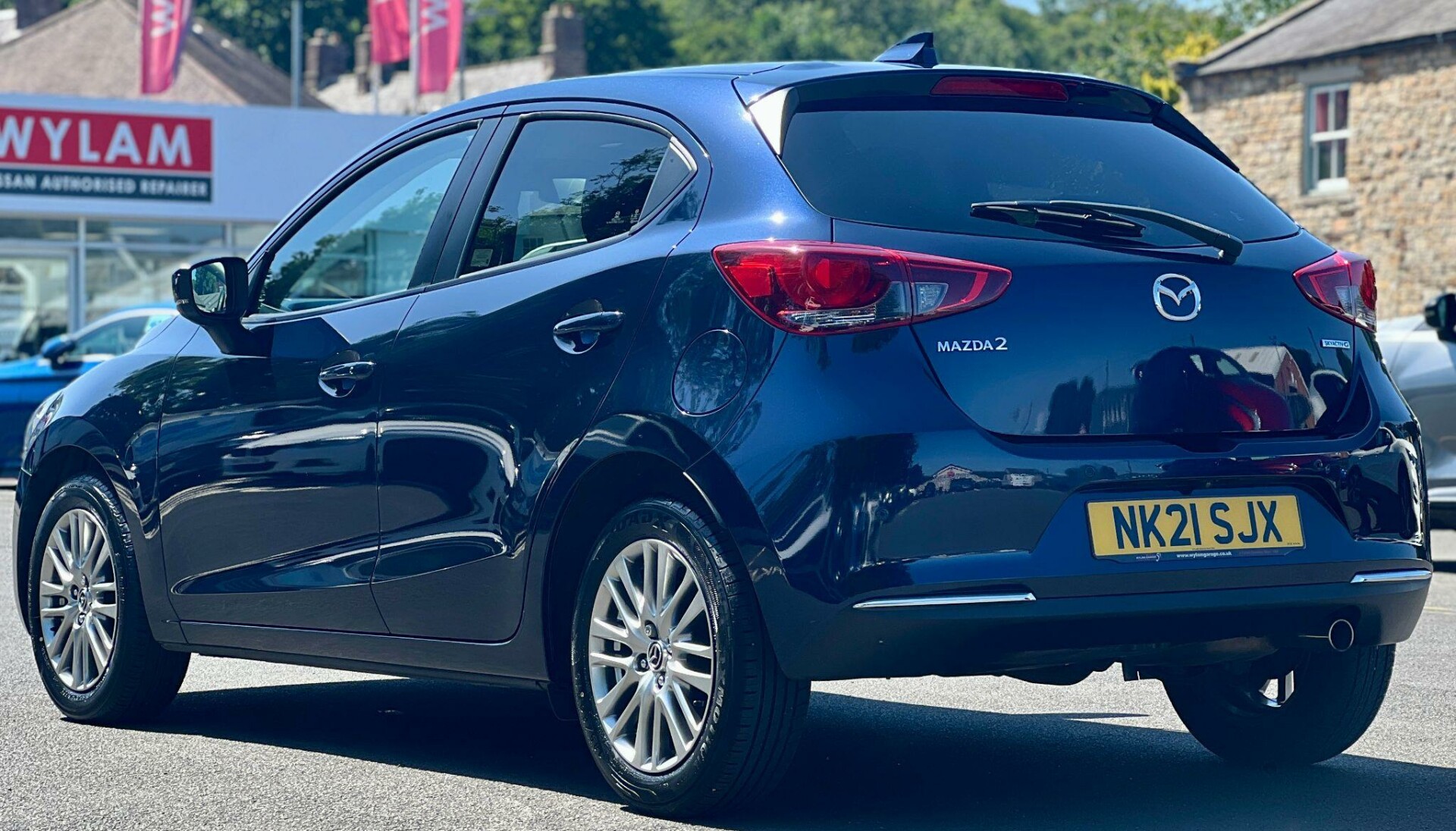 Mazda 2