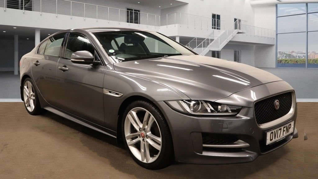 Jaguar XE