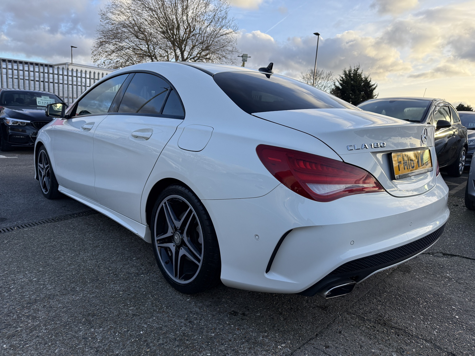 Mercedes Benz CLA