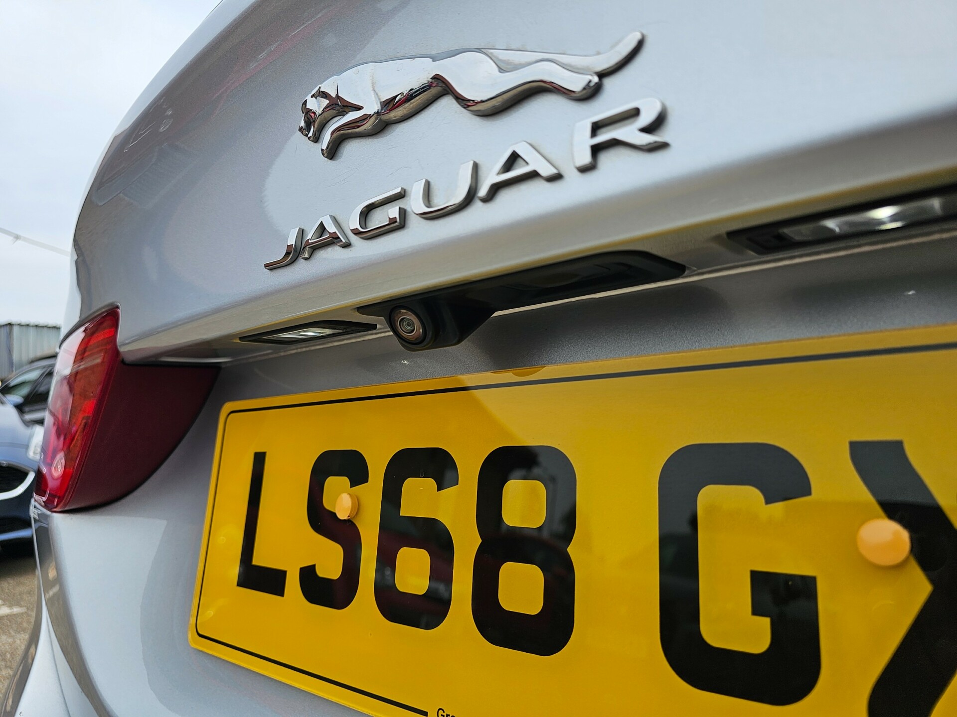 Jaguar XE