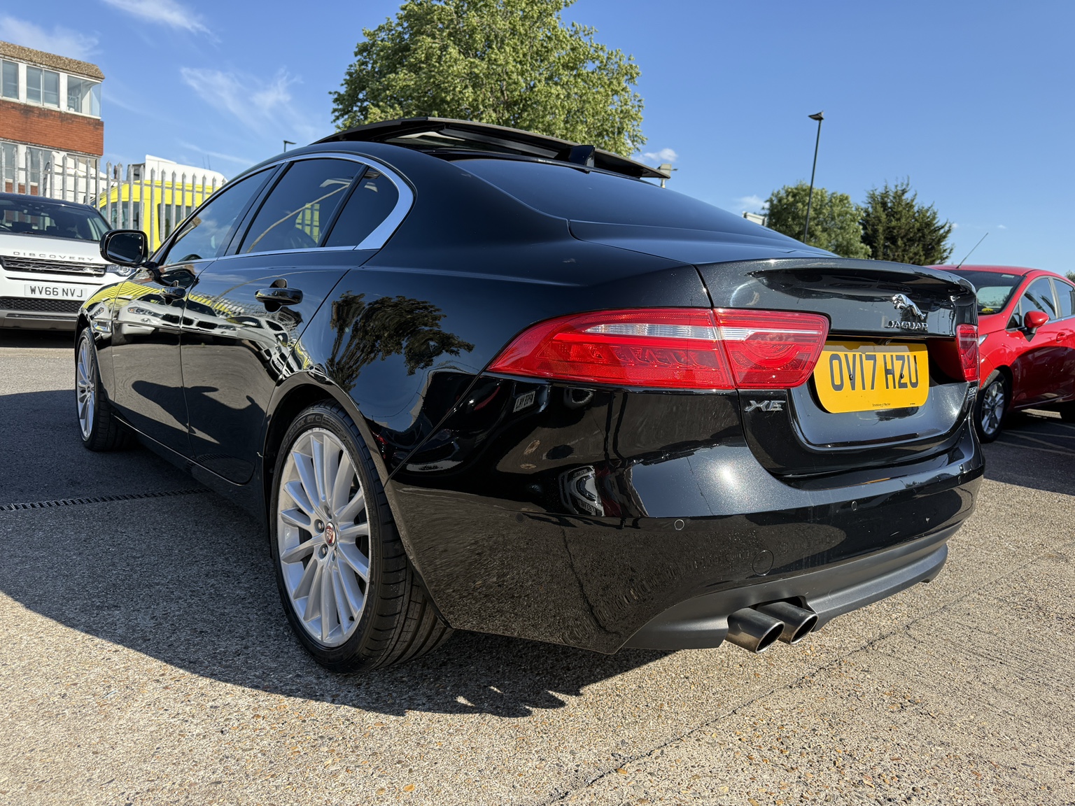Jaguar XE