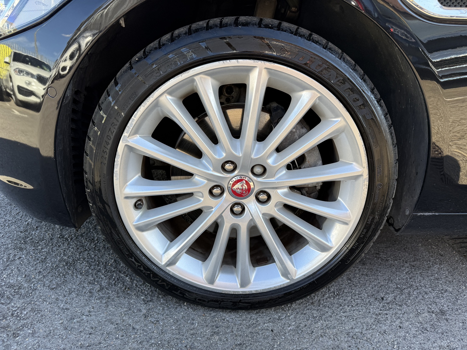 Jaguar XE