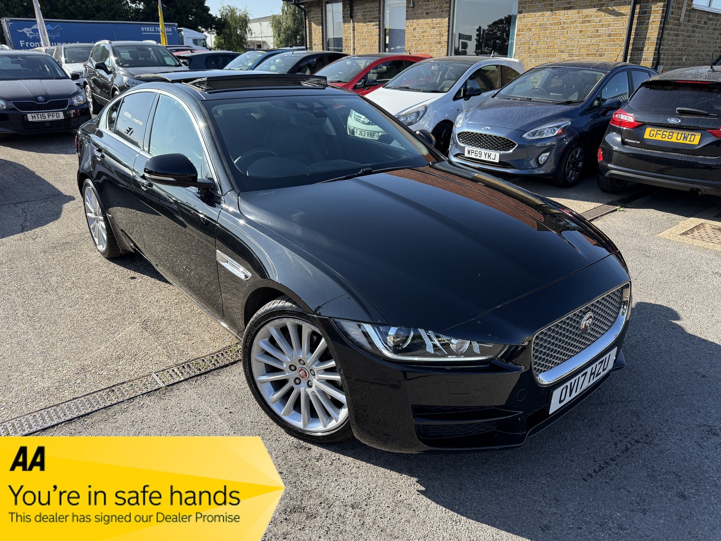 Jaguar XE