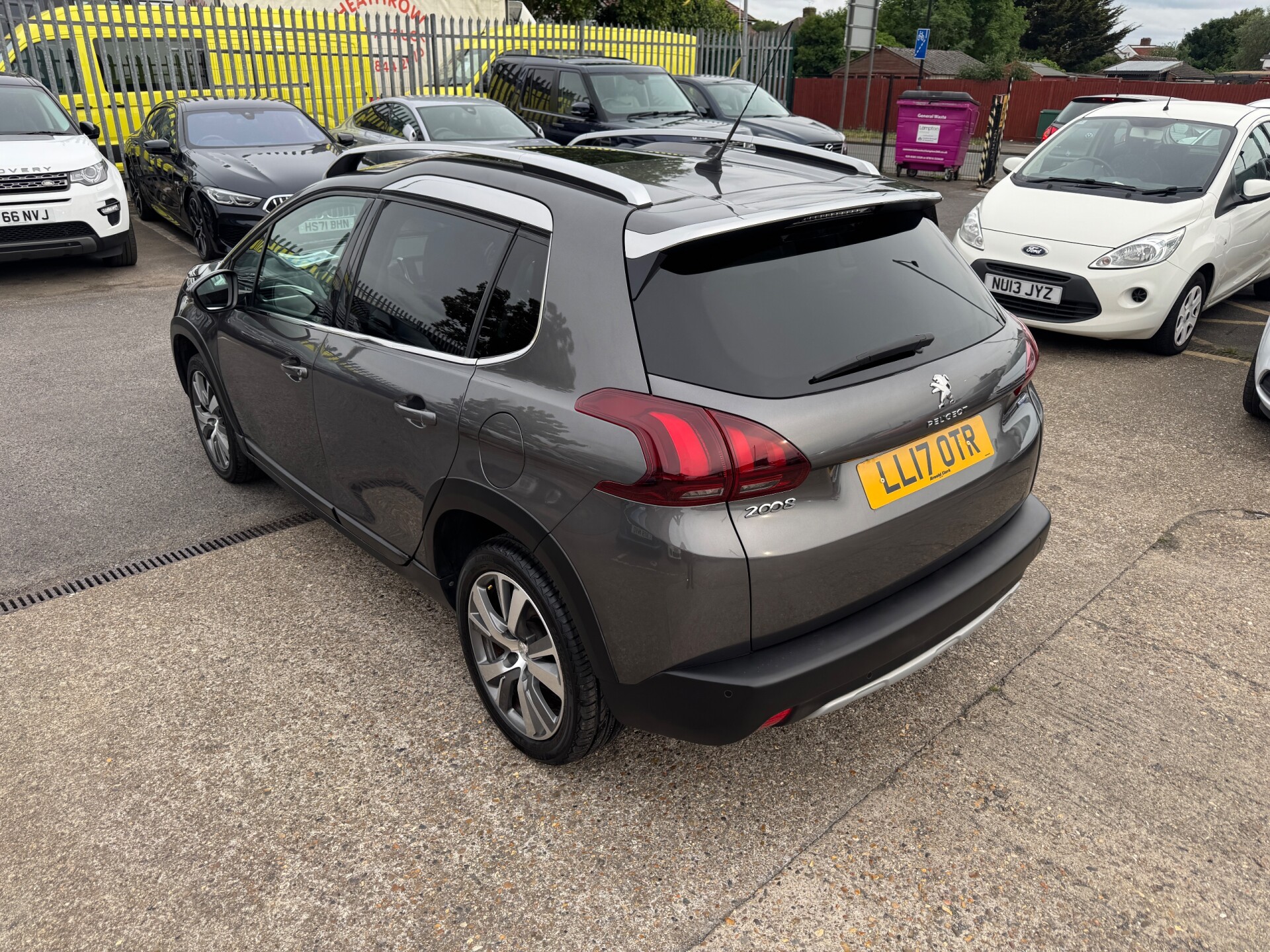 Peugeot 2008