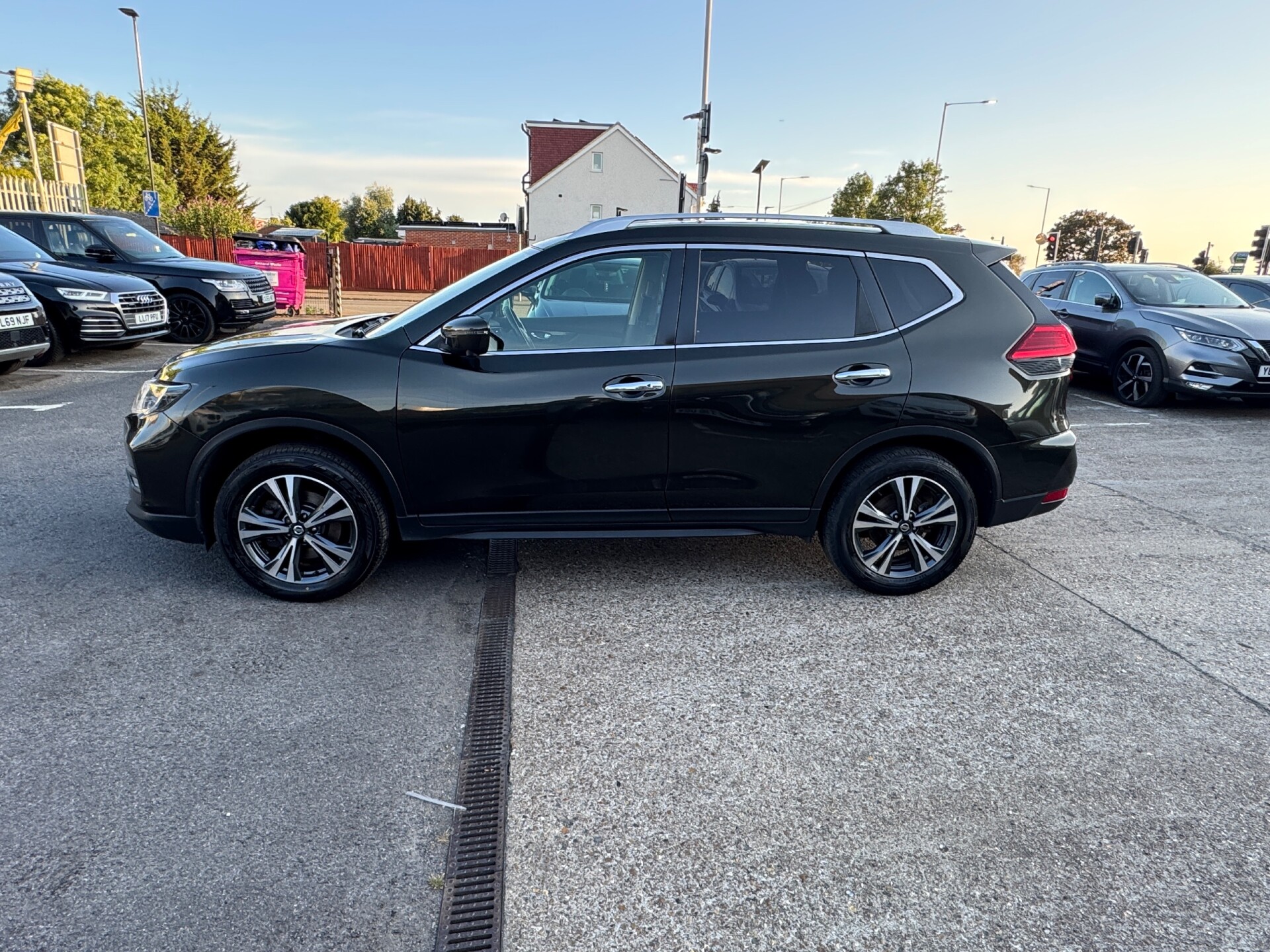 Nissan X Trail