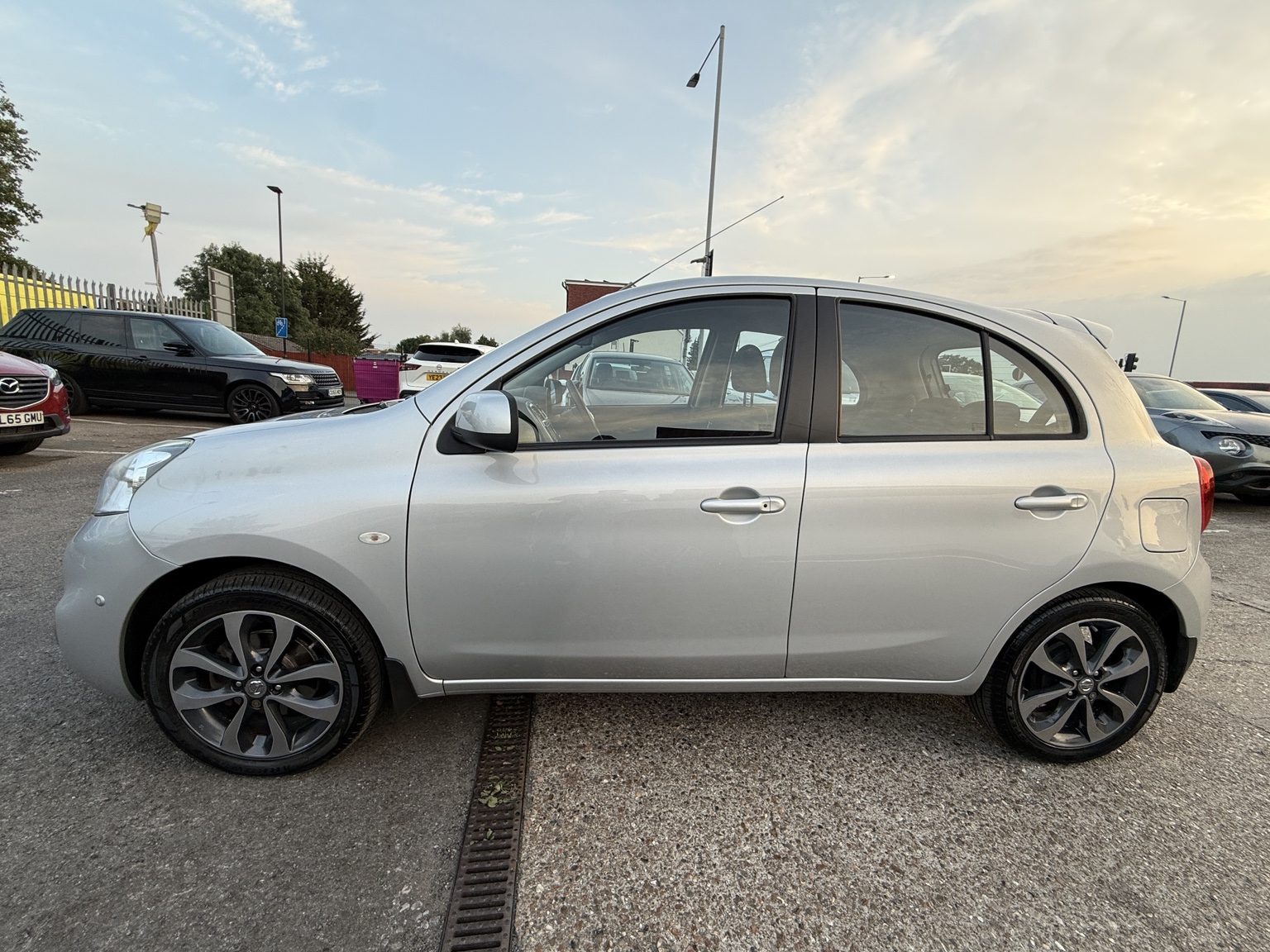 Nissan Micra