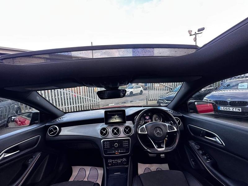 Mercedes Benz CLA