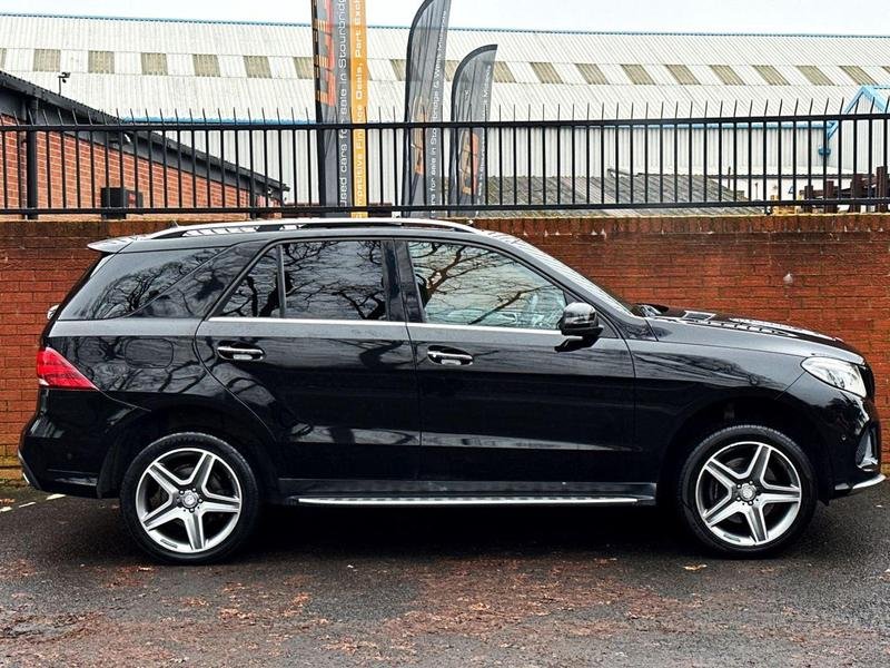 Mercedes Benz GLE-CLASS
