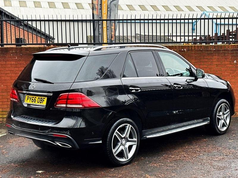 Mercedes Benz GLE-CLASS