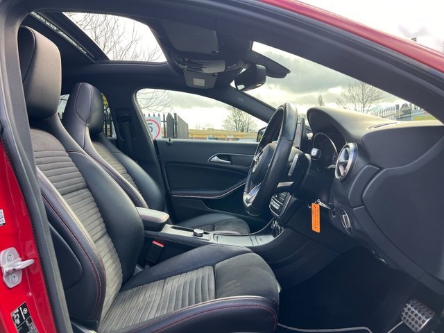 Mercedes Benz CLA