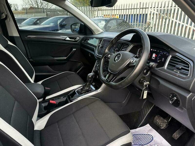 Volkswagen T Roc