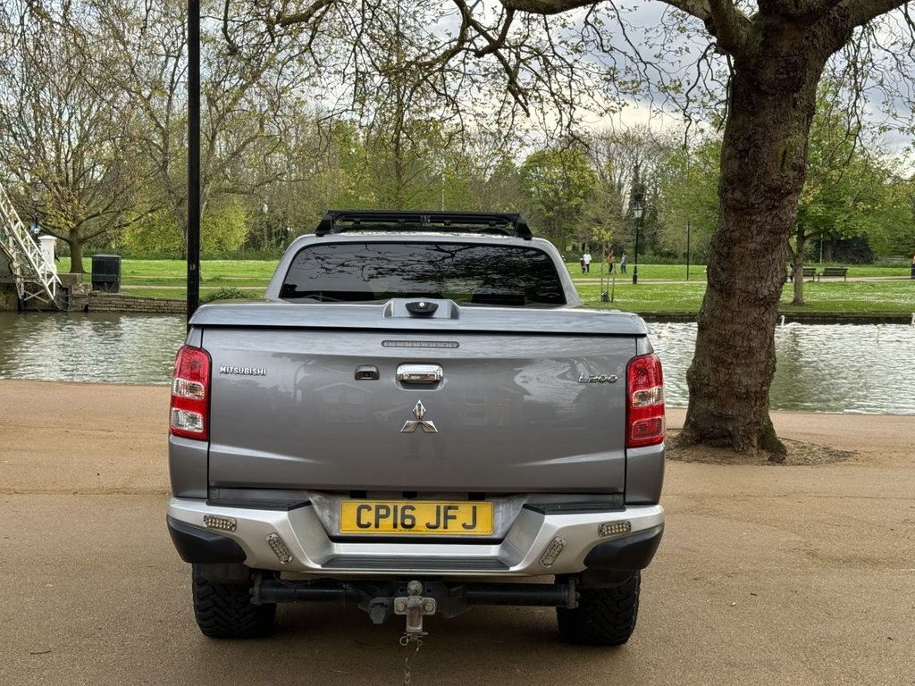 Mitsubishi L200