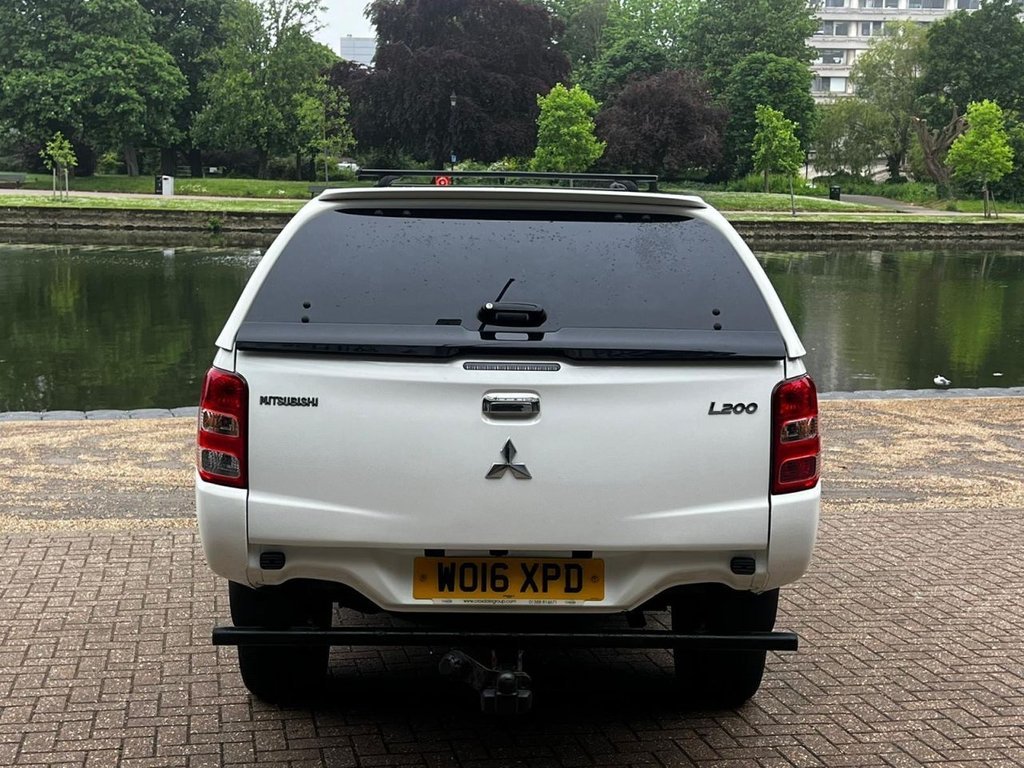 Mitsubishi L200