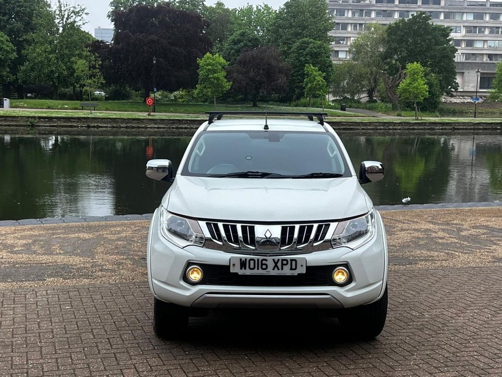 Mitsubishi L200