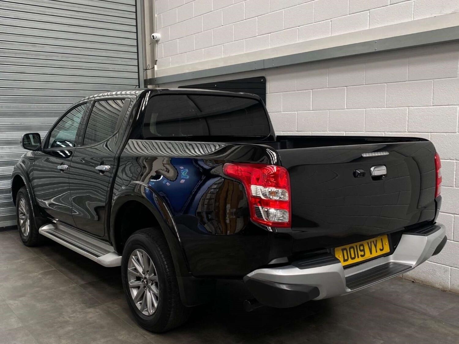 Mitsubishi L200