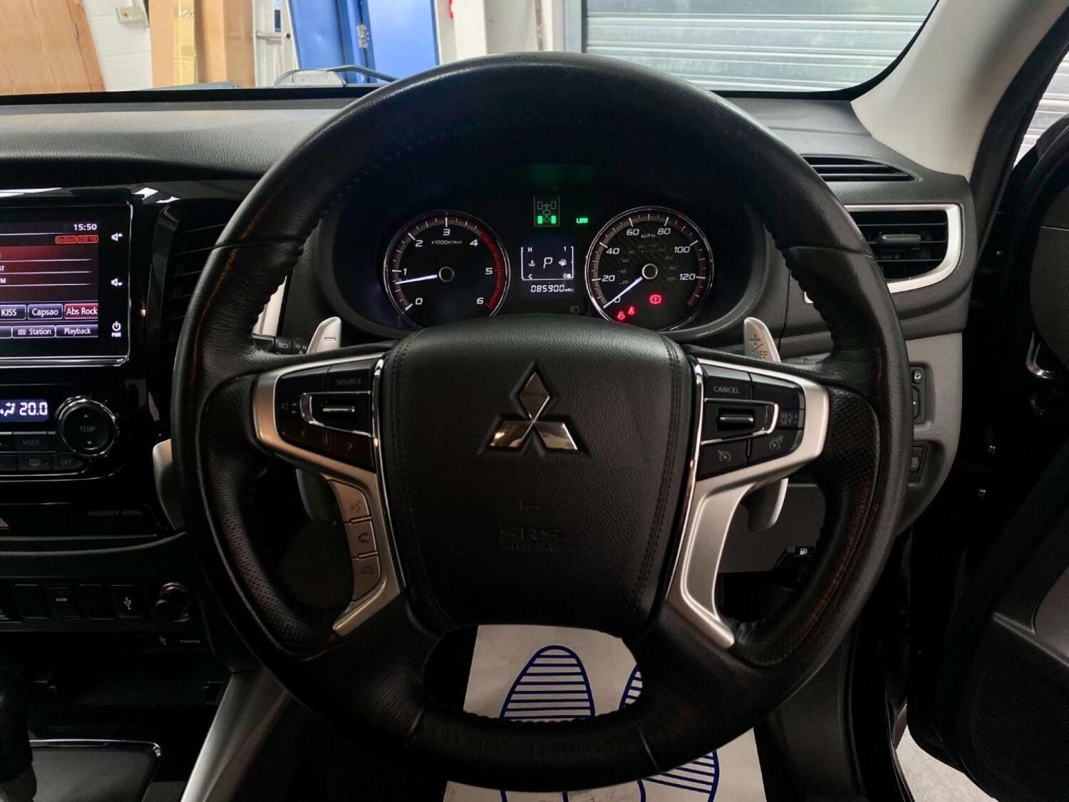 Mitsubishi L200