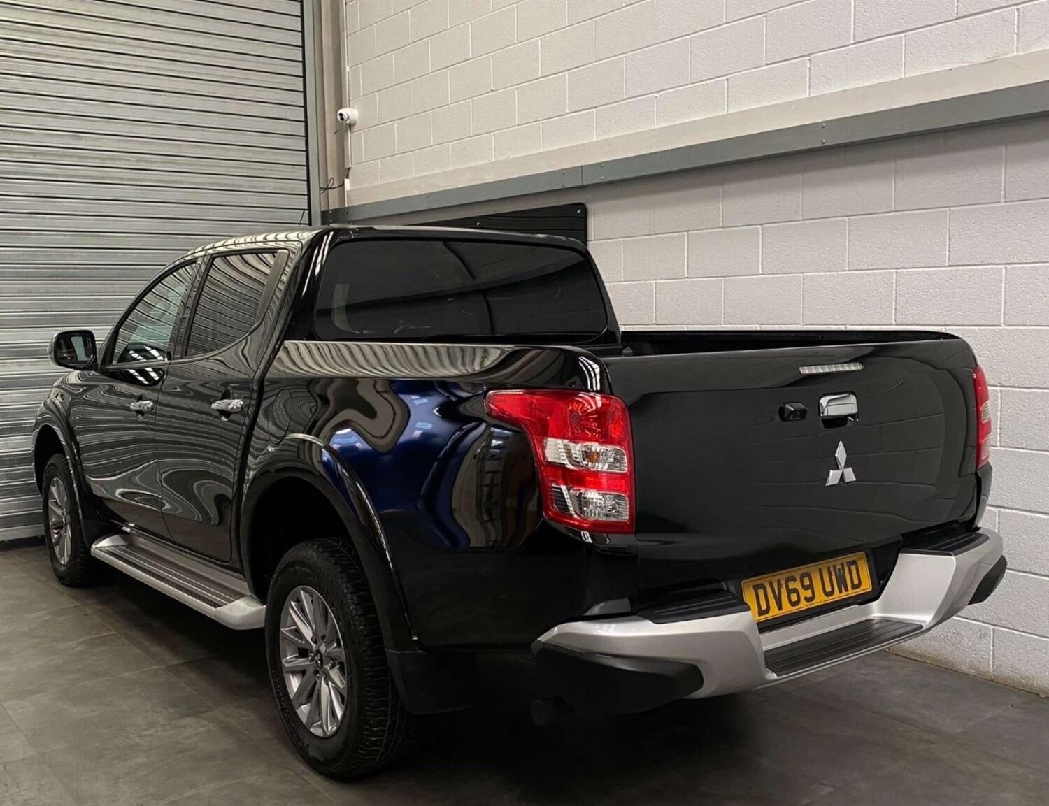 Mitsubishi L200