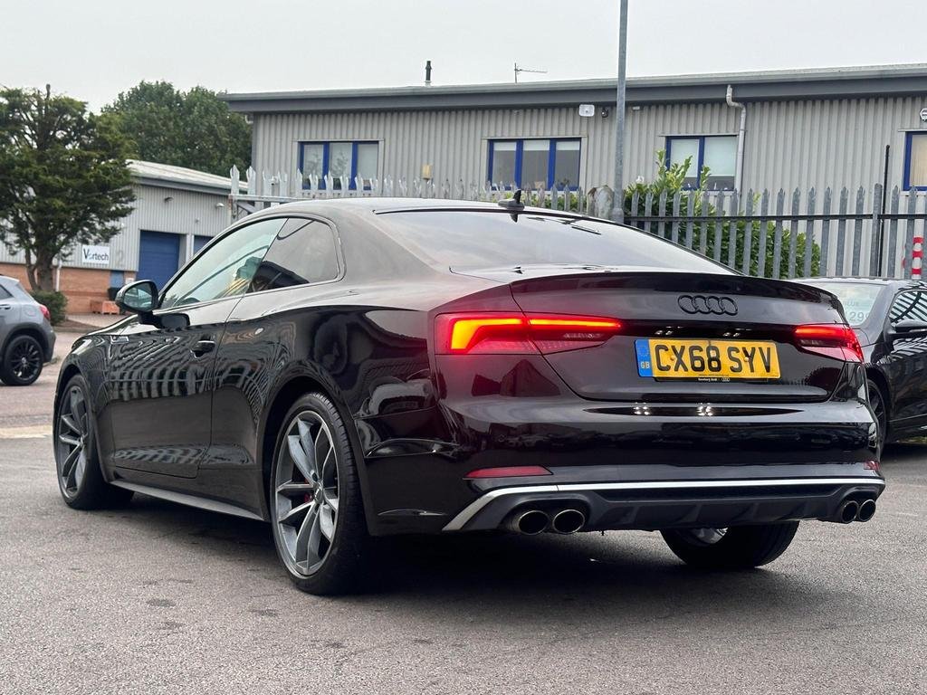 Audi S5