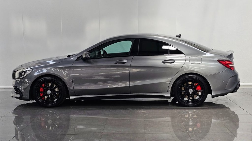 Mercedes Benz CLA