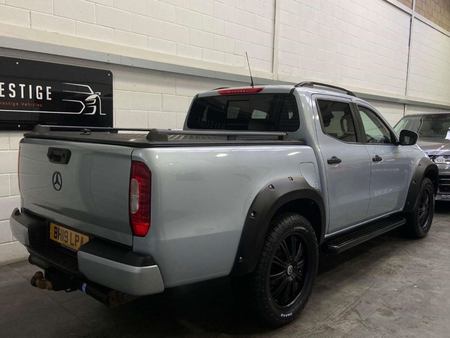 Mercedes Benz X Class